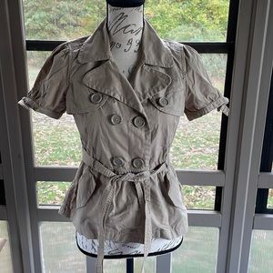 Like new Red Camel military inspired short sleeve cropped trench jacket